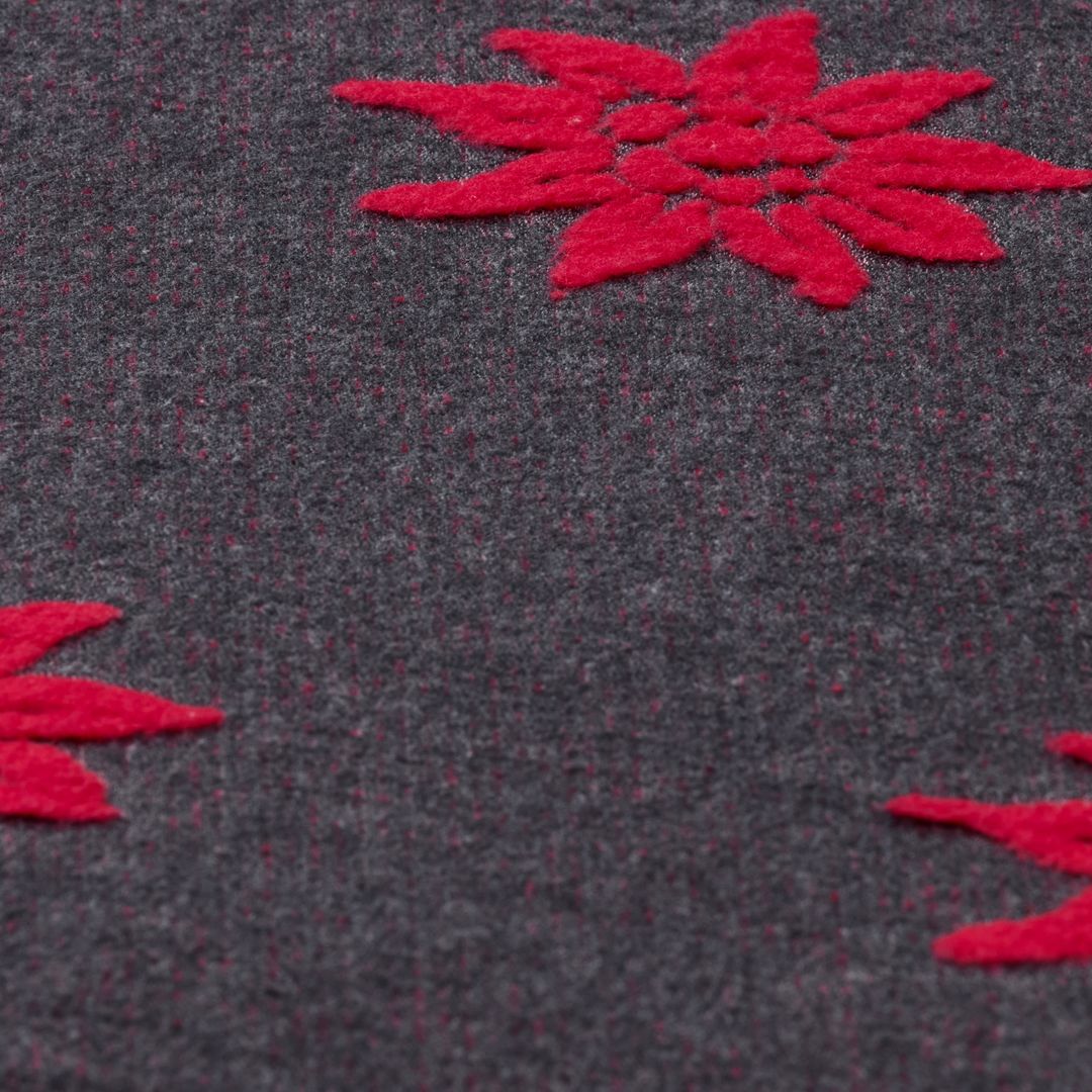 Edelweiss plaid grijs en rood van David Fussenegger uit Oostenrijk